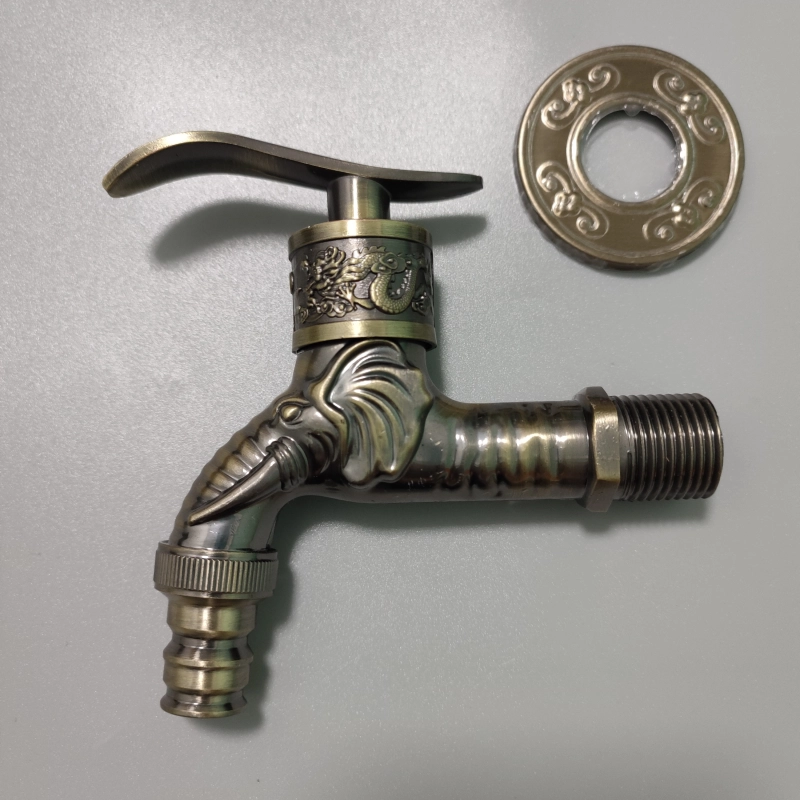 Europe hot sale old-fashioned alloy dragon pattern faston faucet yard water tap