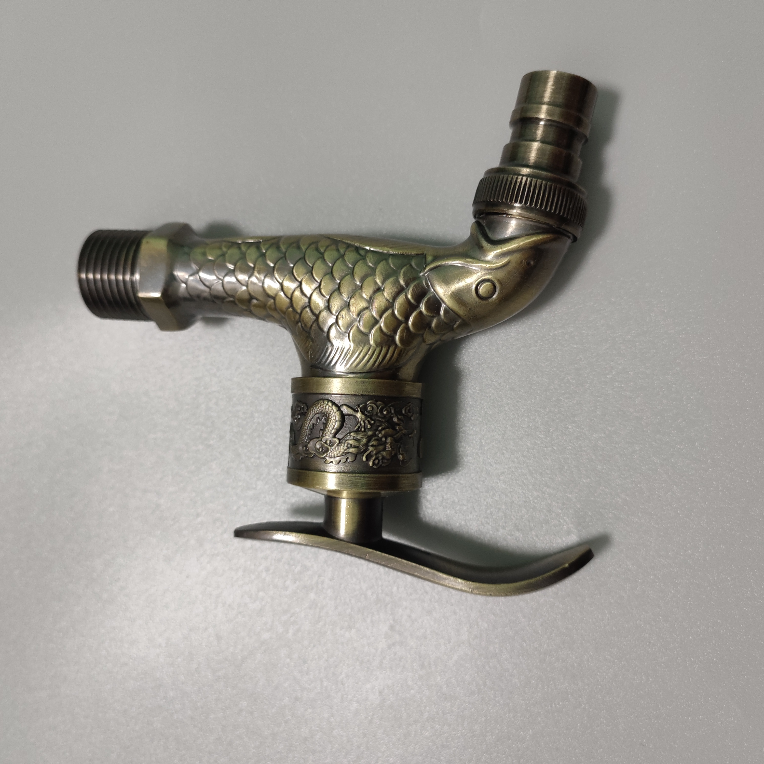 G1/2 fish pattern high quality alloy metal fast on tap garden faucet